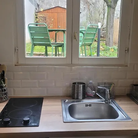 Διαμέρισμα Maisonnette Avec Jardin Proche Paris