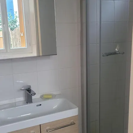 Maisonnette Avec Jardin Proche Paris * Saint-Mande